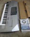 Yamaha S08 88-Key synthesizer