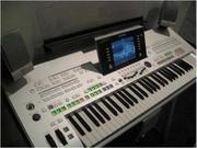 Yamaha Tyros 3 61-Key Arranger Workstation Keyboard & Numark CDX Direc